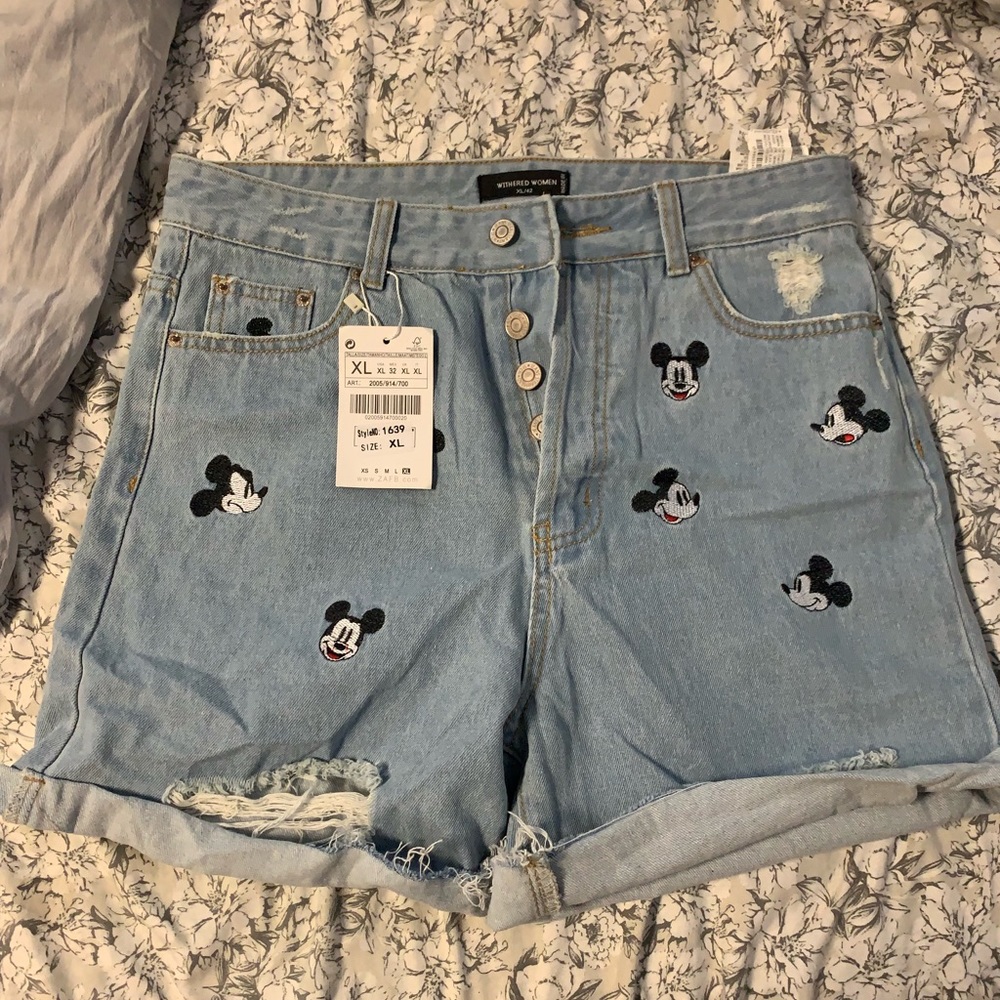High waist Mickey Shorts